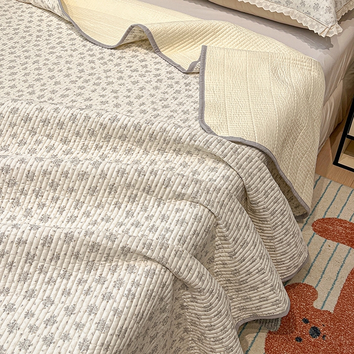 91家纺网 家纺一手货源 找家纺 橙子家居 2025年新款小清新全棉高温砂洗棉花床盖四件套跑量款床盖单面纯棉 舒芙蕾