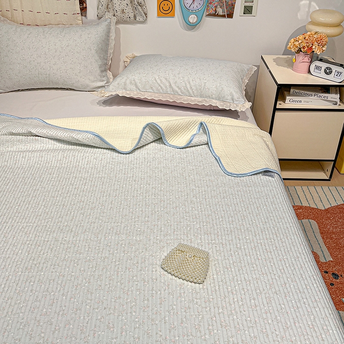 91家纺网 家纺一手货源 找家纺 橙子家居 2025年新款小清新全棉高温砂洗棉花床盖四件套跑量款床盖单面纯棉 玲娜