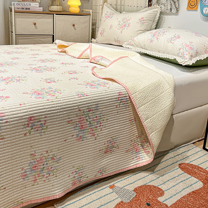 91家纺网 家纺一手货源 找家纺 橙子家居 2025年新款小清新全棉高温砂洗棉花床盖四件套跑量款床盖单面纯棉 甜甜夏日