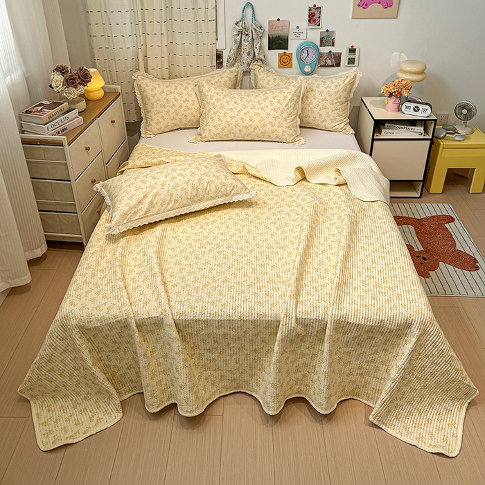 91家纺网 家纺一手货源 找家纺 橙子家居 2025年新款小清新全棉高温砂洗棉花床盖四件套跑量款床盖单面纯棉 琥珀流光