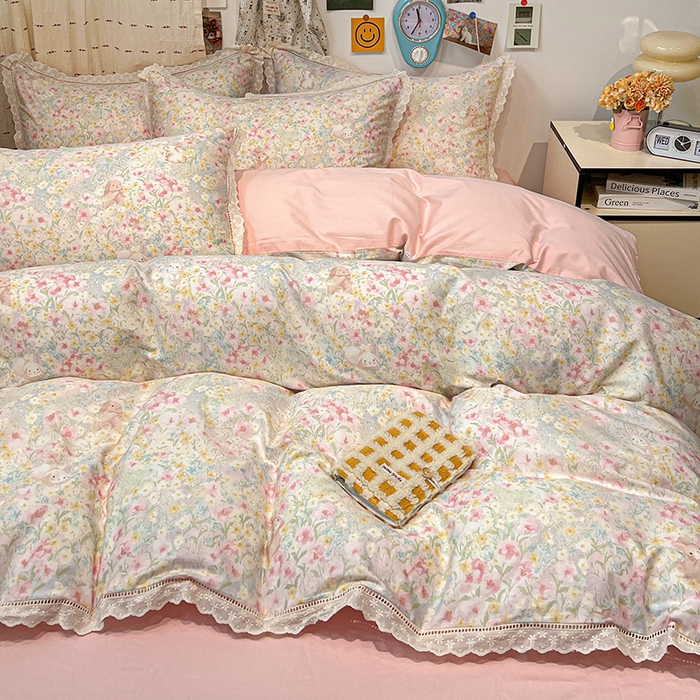 91家纺网 家纺一手货源 找家纺 橙子家居 2025新款小清新全棉纯棉花边款床单四件套 梦幻花园兔