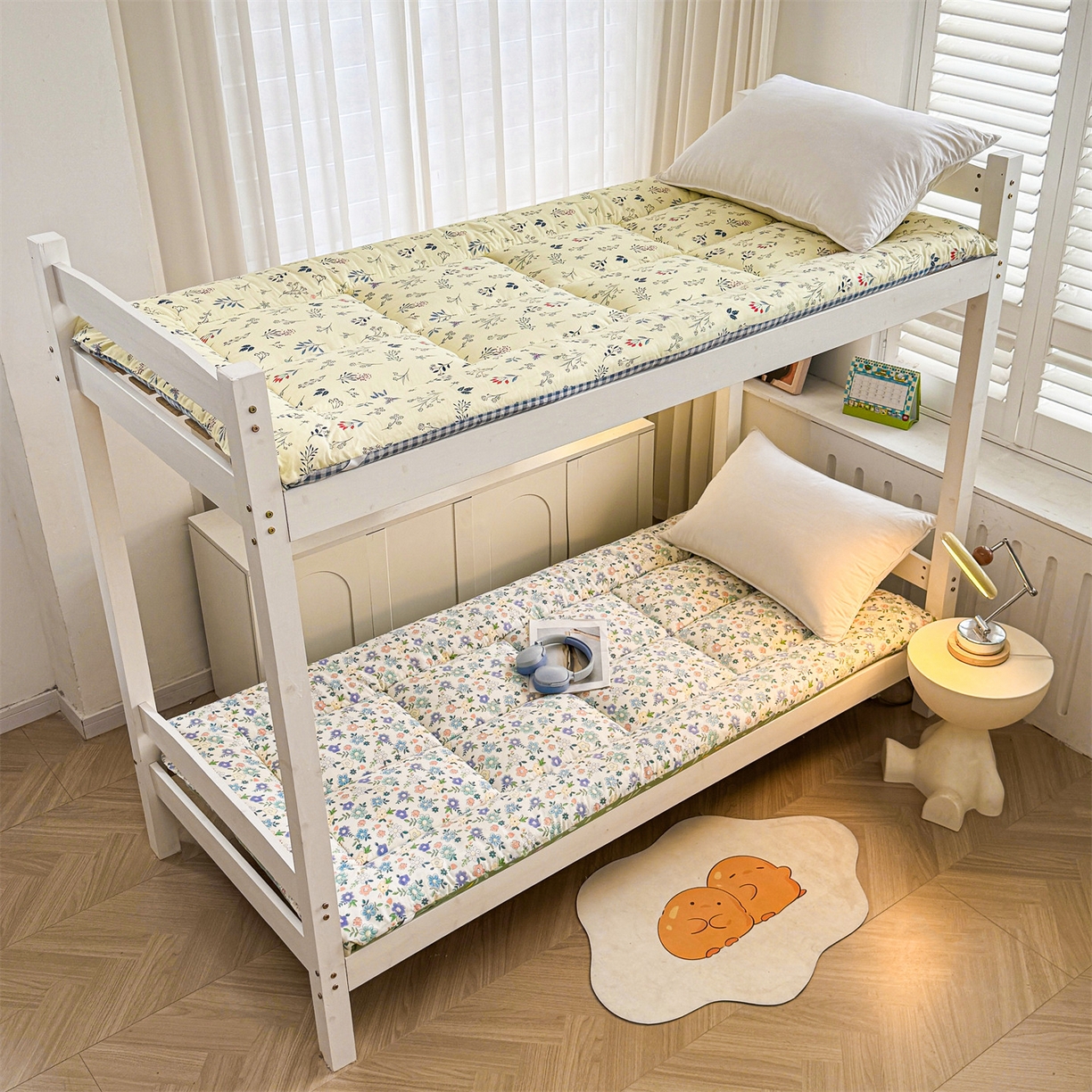 91家纺网 家纺一手货源 找家纺 梵蒂莎 2025新款新疆棉花四季款秋冬两用床垫子褥子学生宿舍印花学生款棉花床褥垫（场景2）（含买家秀） 田园花语-床垫