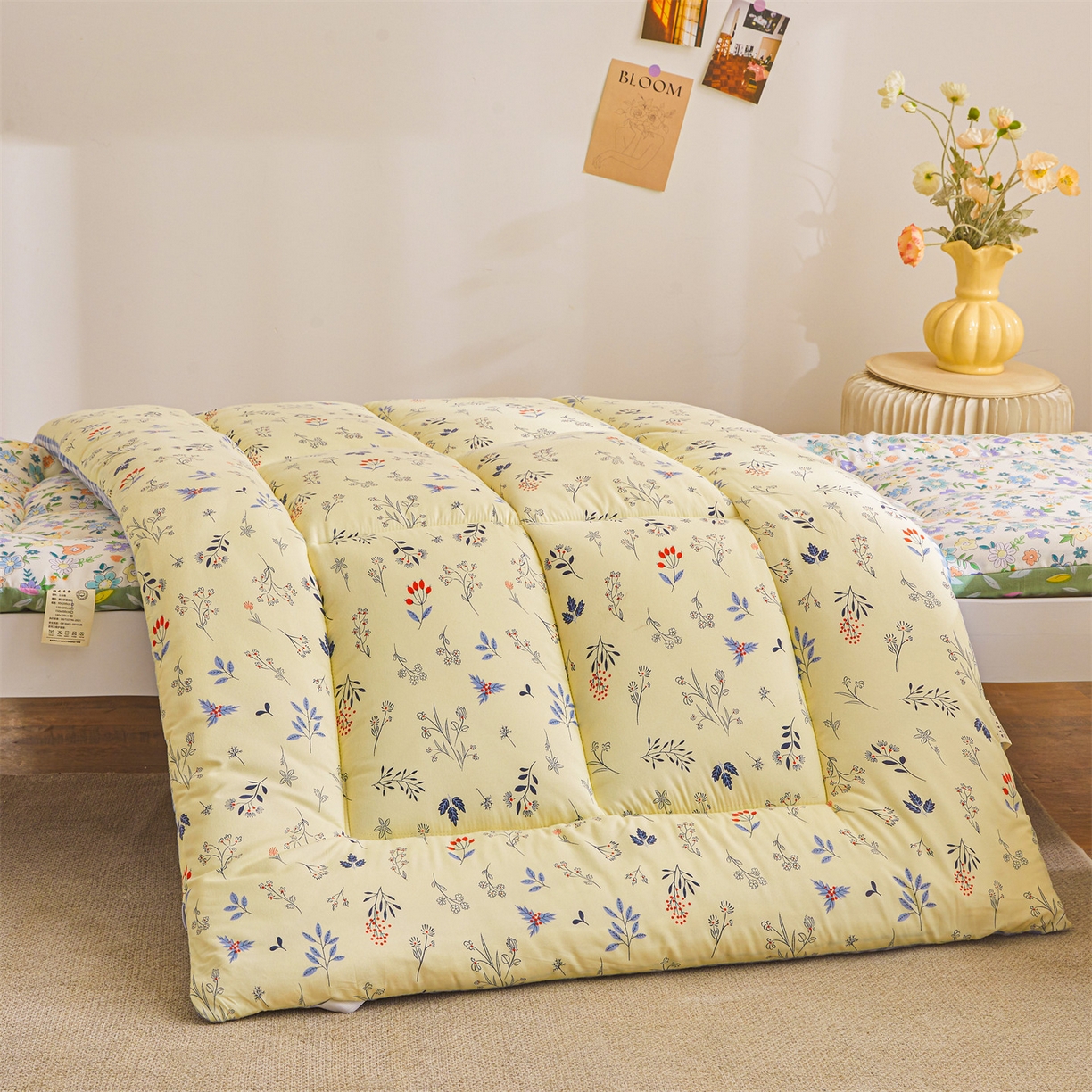 91家纺网 家纺一手货源 找家纺 梵蒂莎 2025新款新疆棉花四季款秋冬两用床垫子褥子宿舍印花学生款棉花床褥垫（场景1）（含买家秀） 春日来信-床垫