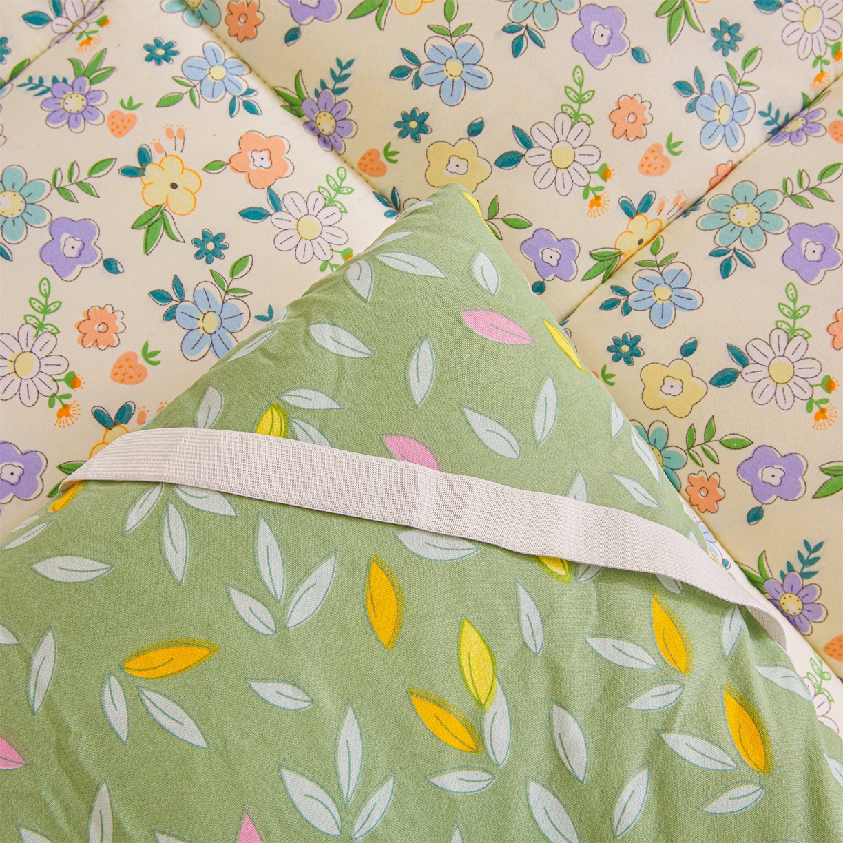 91家纺网 家纺一手货源 找家纺 梵蒂莎 2025新款新疆棉花四季款秋冬两用床垫子褥子宿舍印花学生款棉花床褥垫（场景1）（含买家秀） 花韵恬梦-床垫