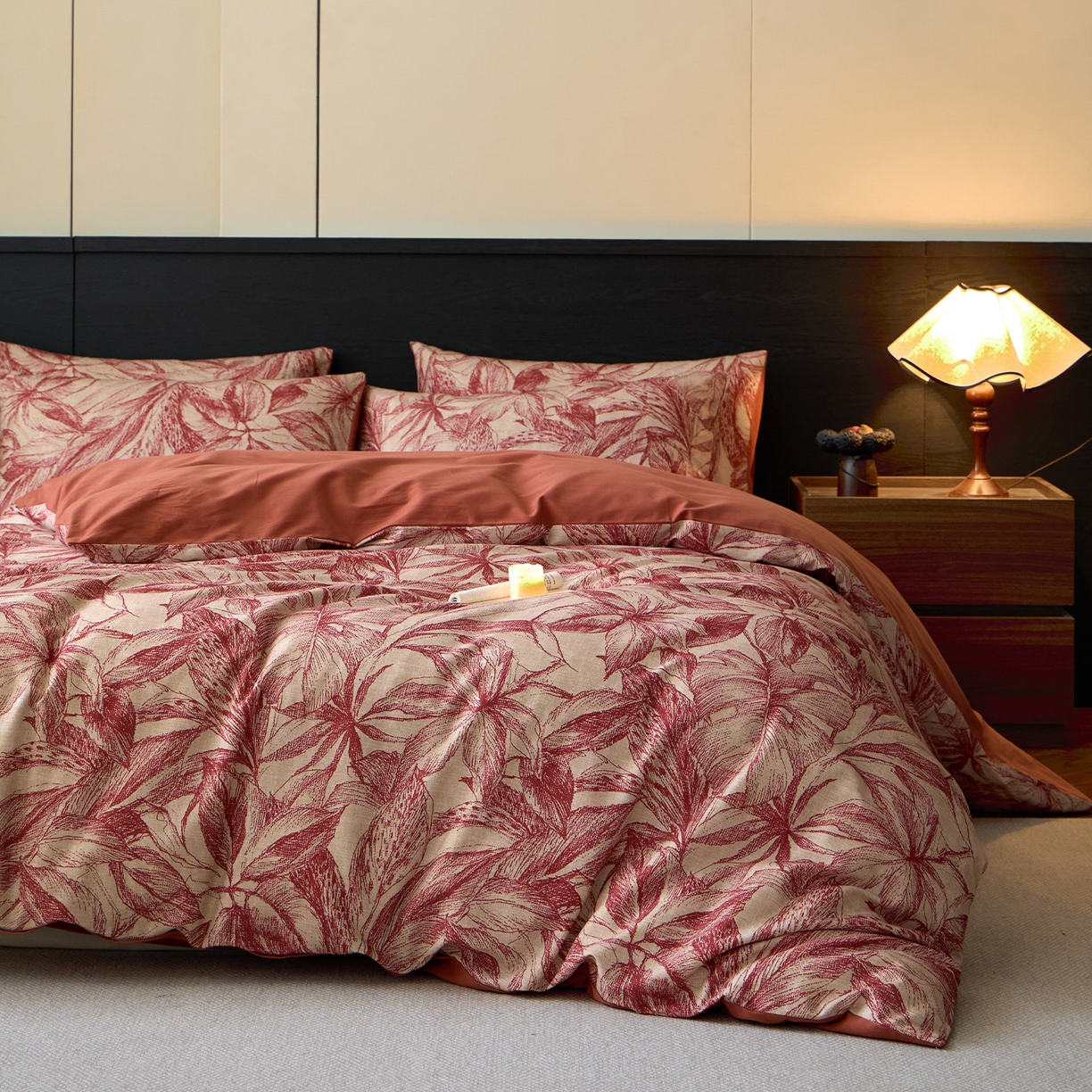 91家纺网 家纺一手货源 找家纺 蓝邻家纺 2025新款全棉纯棉加厚磨毛法式复古风四件套 花颜-红