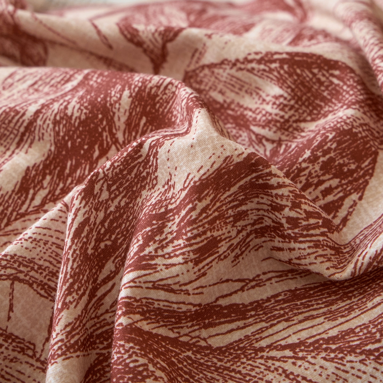 91家纺网 家纺一手货源 找家纺 蓝邻家纺 2025新款全棉纯棉加厚磨毛法式复古风四件套 花颜-红