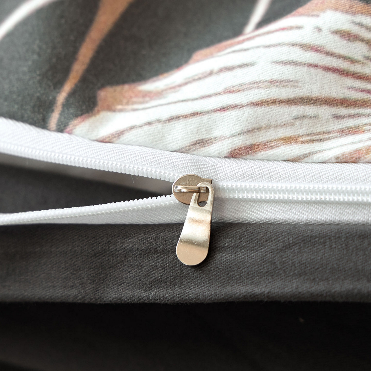 91家纺网 家纺一手货源 找家纺 蓝邻家纺 2025新款全棉纯棉加厚磨毛法式复古风四件套 蕉叶