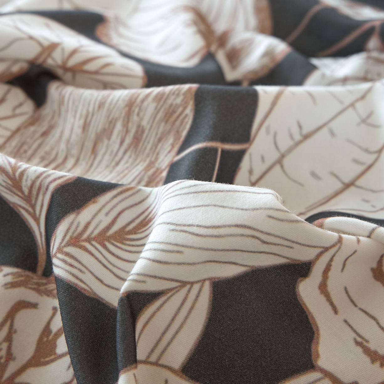 91家纺网 家纺一手货源 找家纺 蓝邻家纺 2025新款全棉纯棉加厚磨毛法式复古风四件套 蕉叶