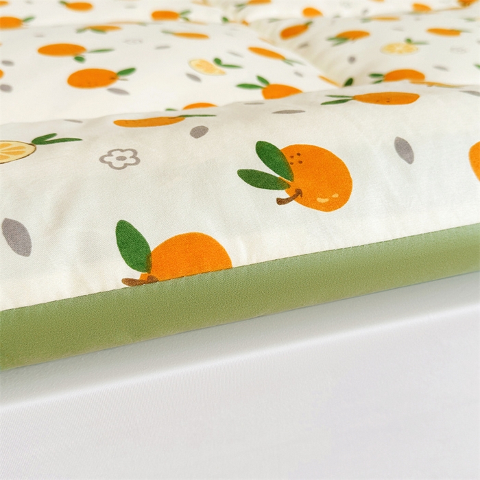 91家纺网 家纺一手货源 找家纺 梵蒂莎 2025新款新疆棉花四季款秋冬两用床垫子褥子宿舍印花学生款棉花床褥垫（场景1）（含买家秀） 橙意满满-床垫