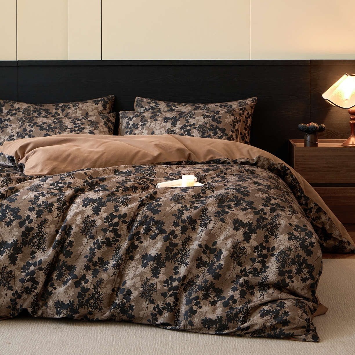 91家纺网 家纺一手货源 找家纺 蓝邻家纺 2025新款全棉纯棉加厚磨毛法式复古风四件套 漫枝-咖