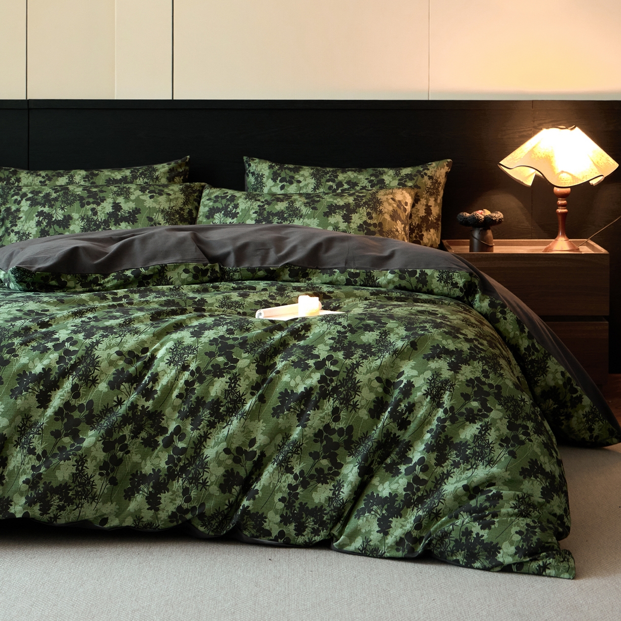 91家纺网 家纺一手货源 找家纺 蓝邻家纺 2025新款全棉纯棉加厚磨毛法式复古风四件套 漫枝-绿