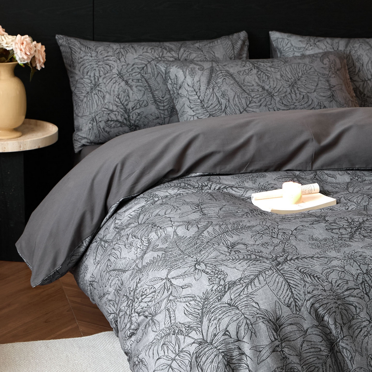 91家纺网 家纺一手货源 找家纺 蓝邻家纺 2025新款全棉纯棉加厚磨毛法式复古风四件套 叶语-蓝