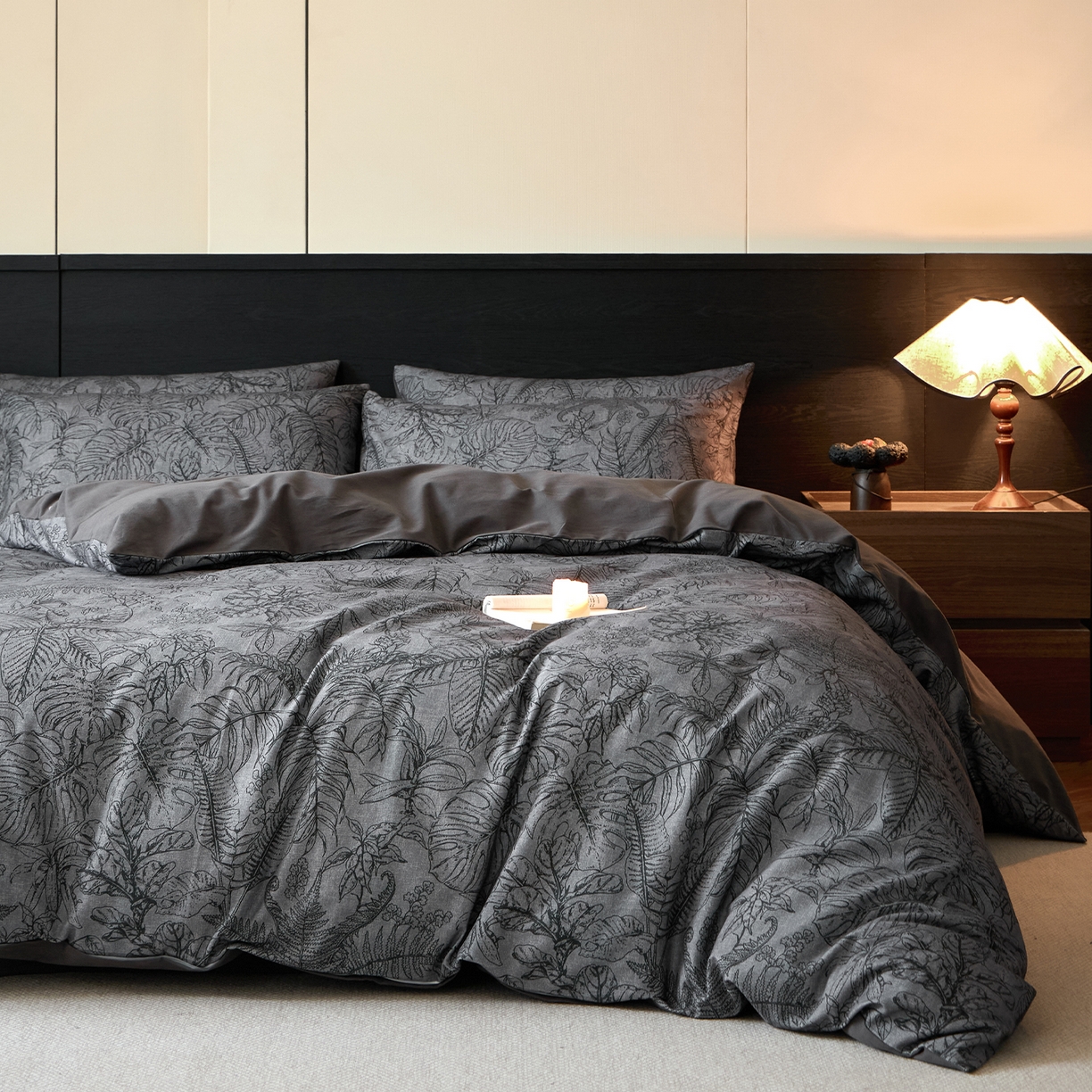 91家纺网 家纺一手货源 找家纺 蓝邻家纺 2025新款全棉纯棉加厚磨毛法式复古风四件套 叶语-蓝