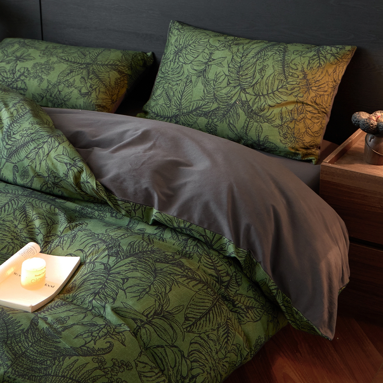 91家纺网 家纺一手货源 找家纺 蓝邻家纺 2025新款全棉纯棉加厚磨毛法式复古风四件套 叶语-绿