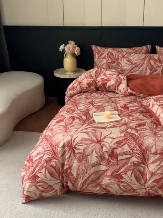 91家纺网 家纺一手货源 找家纺 蓝邻家纺 2025新款全棉纯棉加厚磨毛法式复古风四件套 花颜-红