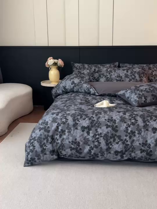 91家纺网 家纺一手货源 找家纺 蓝邻家纺 2025新款全棉纯棉加厚磨毛法式复古风四件套 漫枝-灰