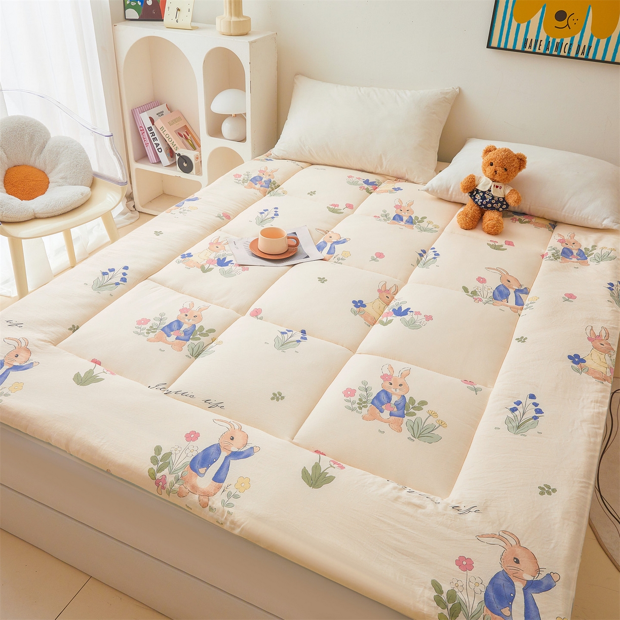 91家纺网 家纺一手货源 找家纺 梵蒂莎 2025秋冬新品云朵棉新疆棉花床垫垫背床褥垫单人床褥宿舍加厚褥子（2025新花型拍图中）爱丽丝-床垫系列