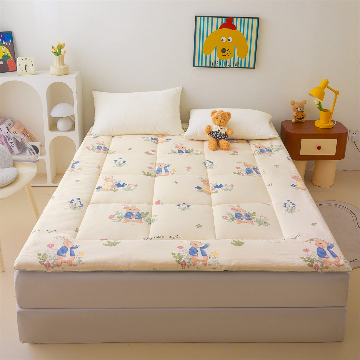 91家纺网 家纺一手货源 找家纺 梵蒂莎 2025秋冬新品云朵棉新疆棉花床垫垫背床褥垫单人床褥宿舍加厚褥子（2025新花型拍图中）爱丽丝-床垫系列