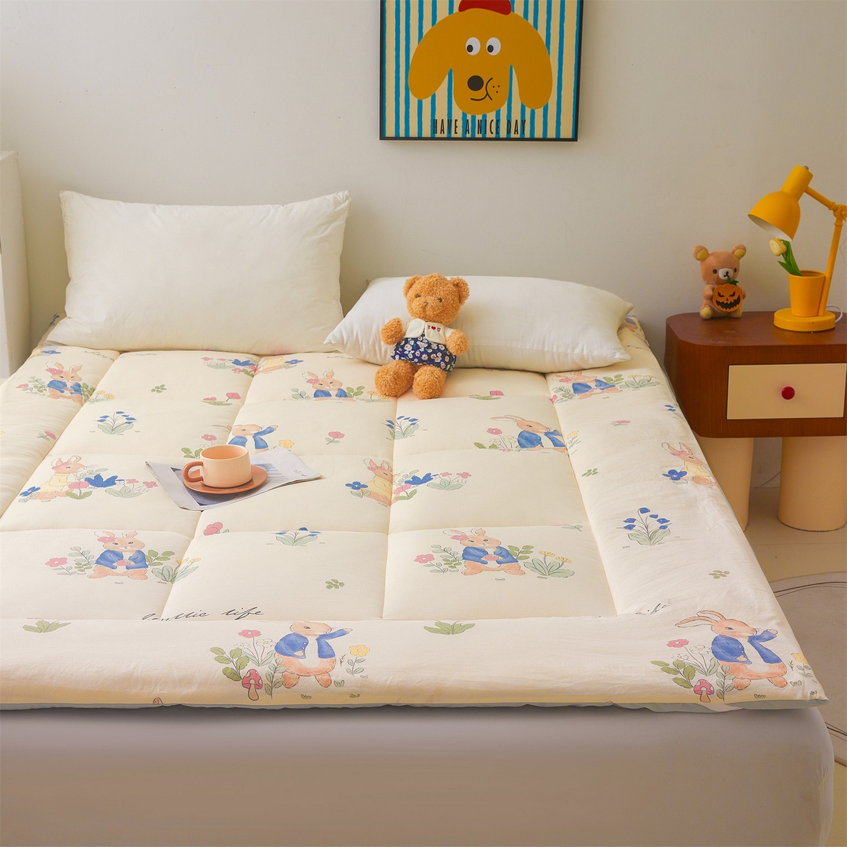 91家纺网 家纺一手货源 找家纺 梵蒂莎 2025秋冬新品云朵棉新疆棉花床垫垫背床褥垫单人床褥宿舍加厚褥子（2025新花型拍图中）爱丽丝-床垫系列