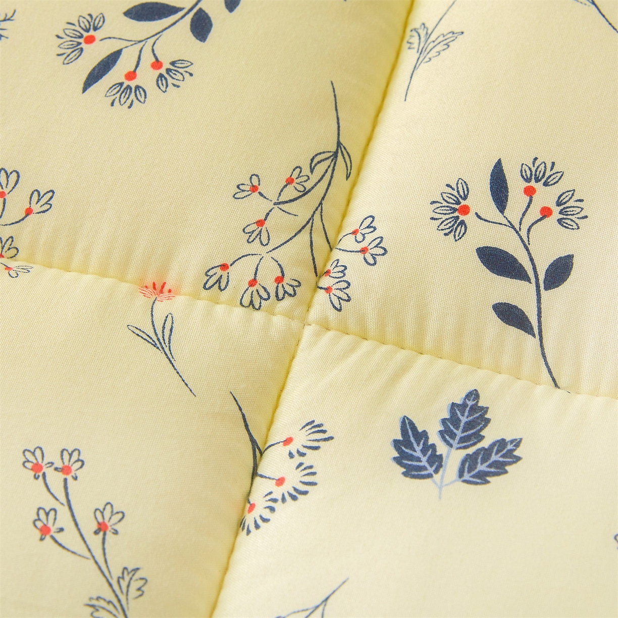 91家纺网 家纺一手货源 找家纺 梵蒂莎 2025秋冬新品云朵棉新疆棉花床垫垫背床褥垫单人床褥宿舍加厚褥子（2025新花型拍图中）春日来信-床垫系列