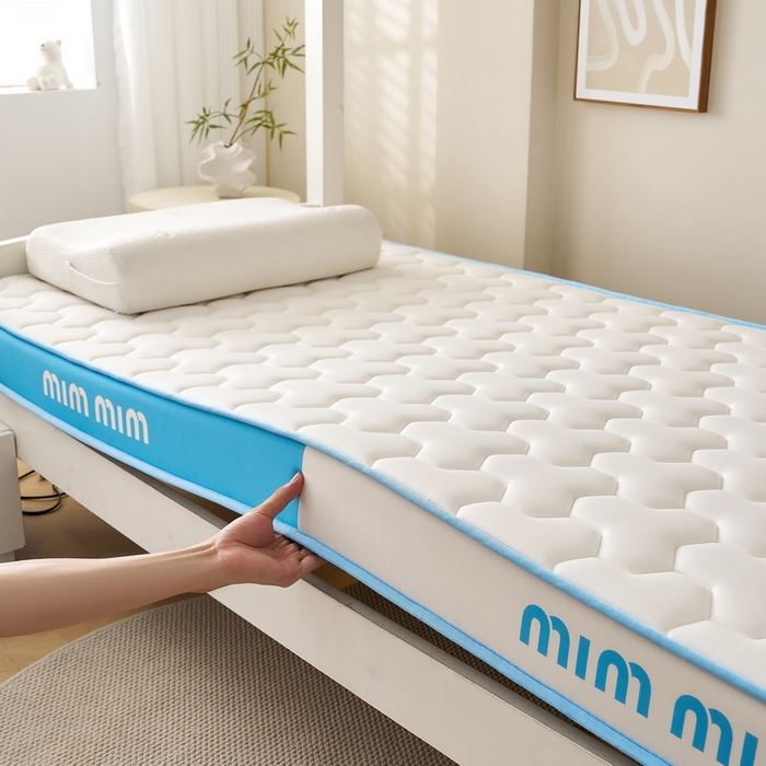 91家纺网 家纺一手货源 找家纺 奇丝雅 2025新款宝石双拼高密记忆棉立体乳胶床垫 宝石蓝（9公分）