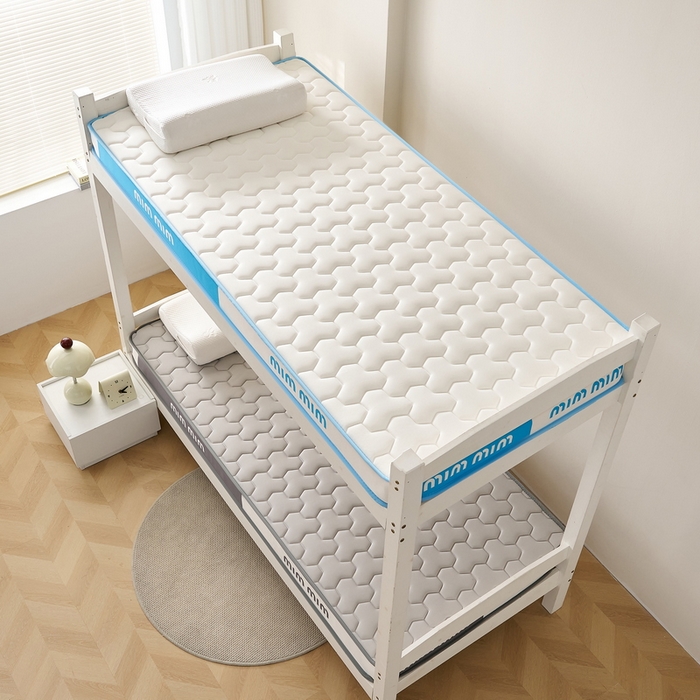 91家纺网 家纺一手货源 找家纺 奇丝雅 2025新款宝石双拼高密记忆棉立体乳胶床垫 宝石蓝（9公分）