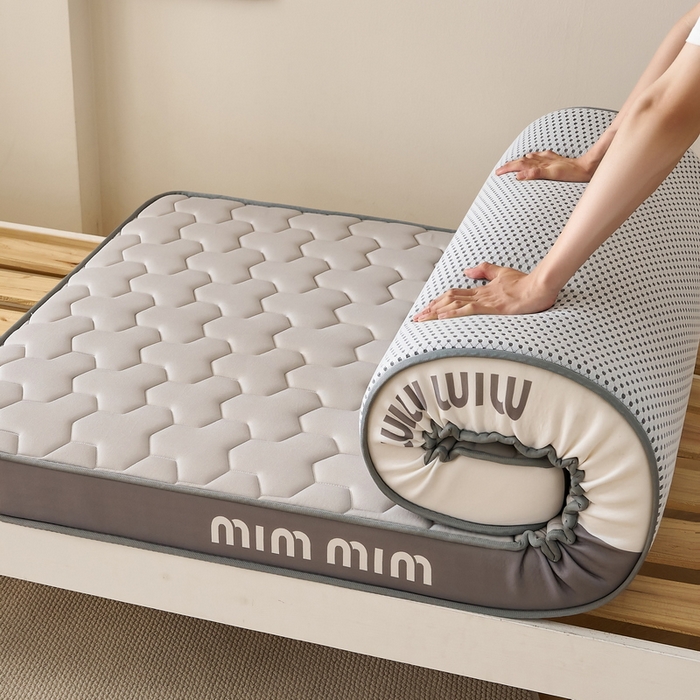 91家纺网 家纺一手货源 找家纺 奇丝雅 2025新款宝石双拼高密记忆棉立体乳胶床垫 宝石灰（9公分）