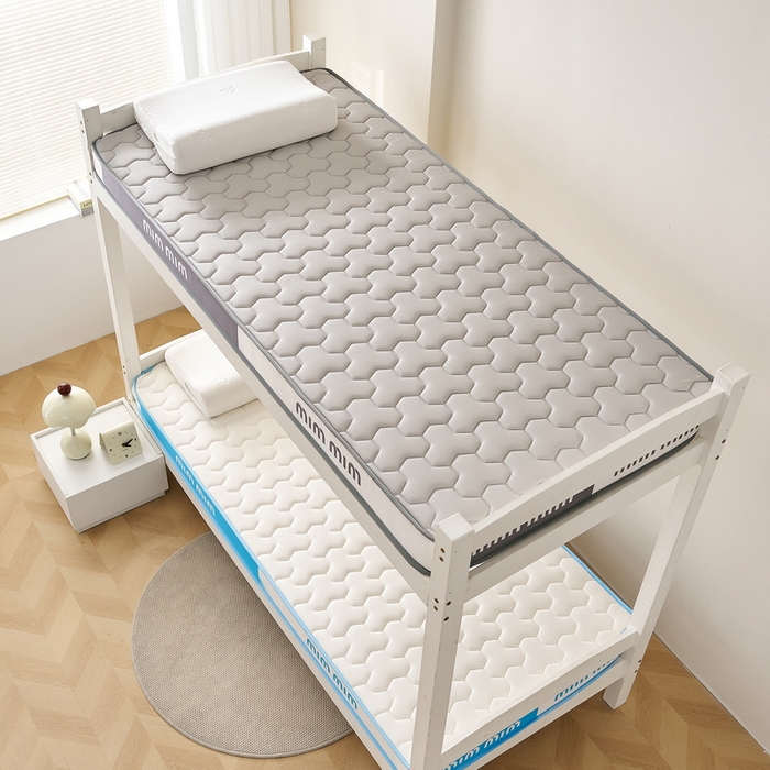 91家纺网 家纺一手货源 找家纺 奇丝雅 2025新款宝石双拼高密记忆棉立体乳胶床垫 宝石灰（9公分）