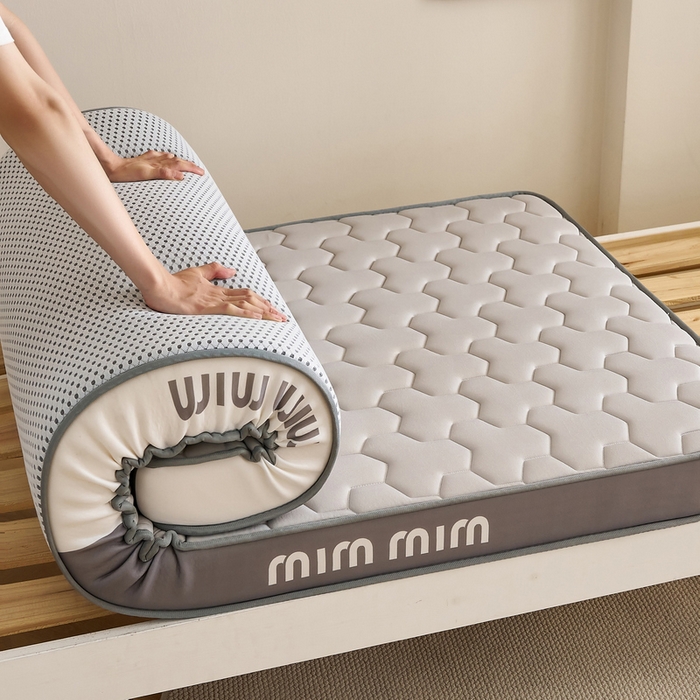 91家纺网 家纺一手货源 找家纺 奇丝雅 2025新款宝石双拼高密记忆棉立体乳胶床垫 宝石灰（9公分）