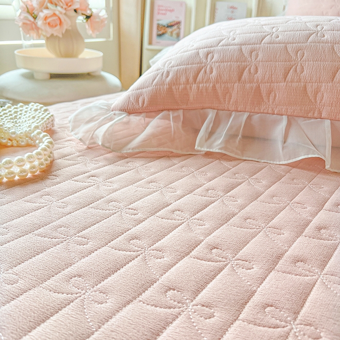 91家纺网 家纺一手货源 找家纺 麒豆豆 2025新款优舒棉花边床笠-蜜糖熊 粉