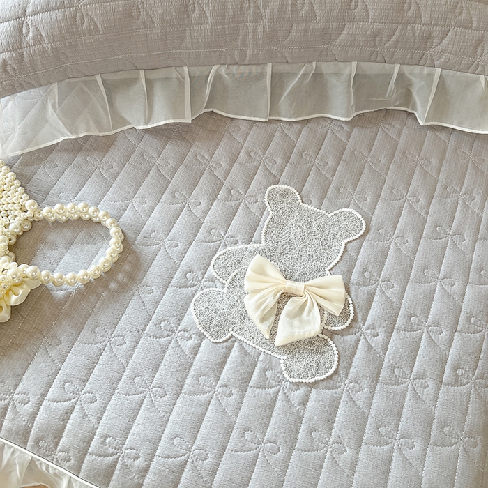 91家纺网 家纺一手货源 找家纺 麒豆豆 2025新款优舒棉花边床笠-蜜糖熊 灰