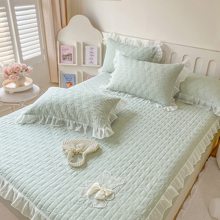 91家纺网 家纺一手货源 找家纺 麒豆豆 2025新款优舒棉花边床笠-蜜糖熊 绿