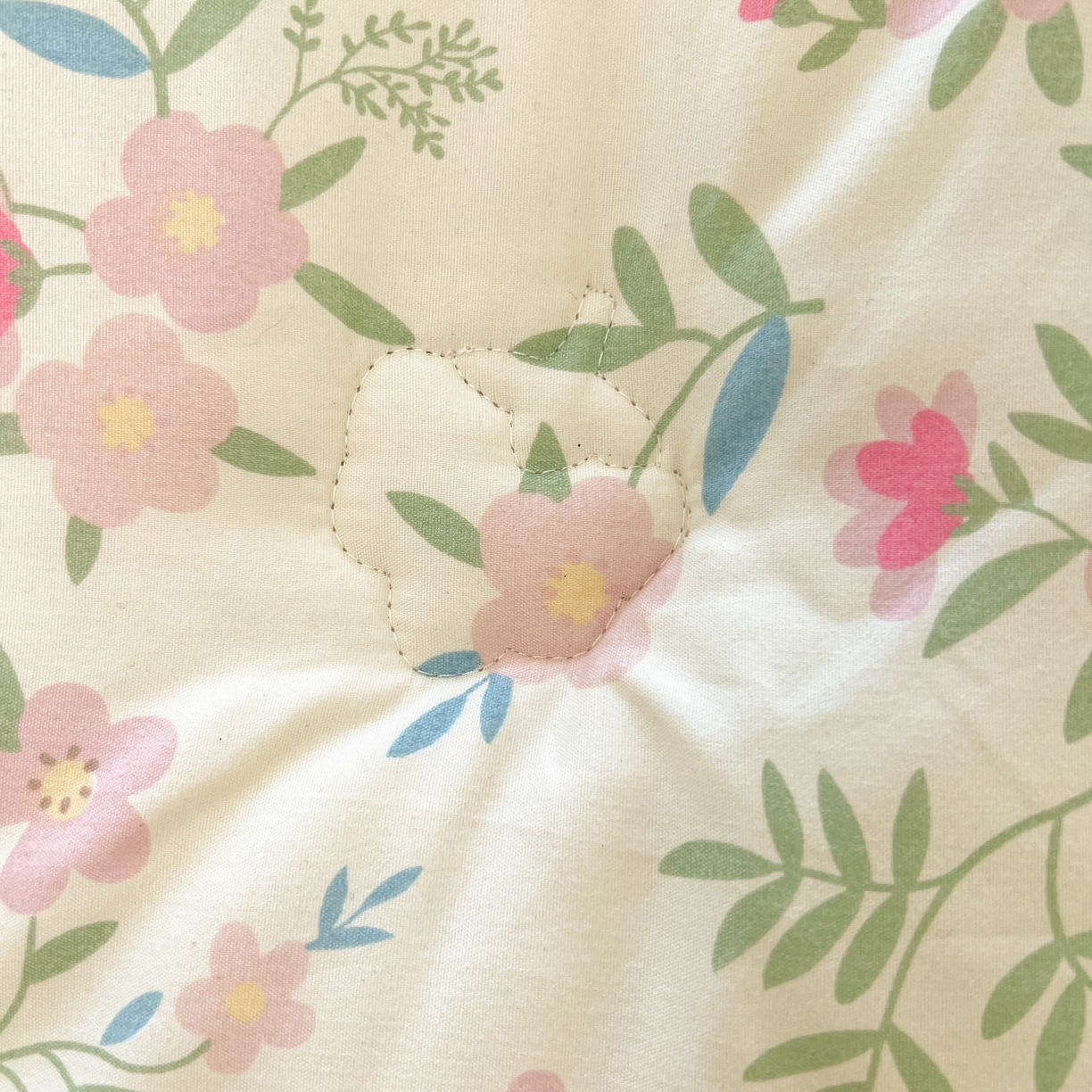 91家纺网 家纺一手货源 找家纺 梵蒂莎 2025秋冬新品云朵棉新疆棉花被冬被棉被被芯被子春秋被许愿熊秋冬被系列