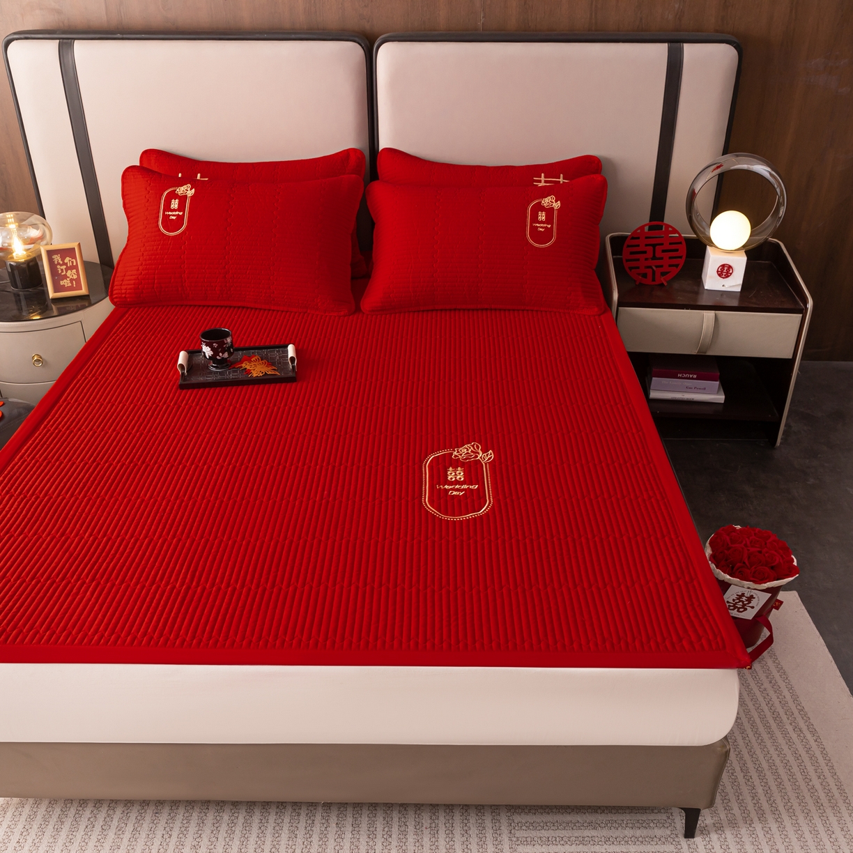 91家纺网 家纺一手货源 找家纺 卓缦家纺 2025新款婚庆加厚软床垫软床笠三件套婚庆床单床盖 情缘-床笠