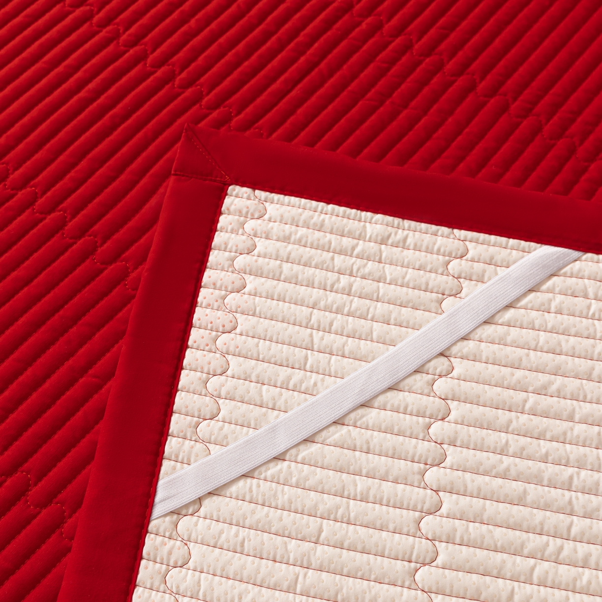 91家纺网 家纺一手货源 找家纺 卓缦家纺 2025新款婚庆加厚软床垫软床笠三件套婚庆床单床盖 喜嫁-床笠