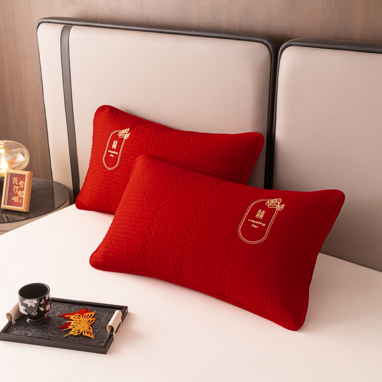 91家纺网 家纺一手货源 找家纺 卓缦家纺 2025新款婚庆加厚软床垫软床笠三件套婚庆床单床盖 情缘-床护垫