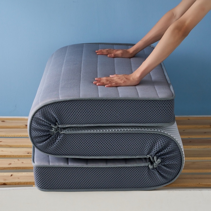 91家纺网 家纺一手货源 找家纺 奇丝雅 2025新款牛奶丝学生宿舍床专用加厚记忆棉海绵立体乳胶床垫【高密记忆棉】 牛奶-灰（6公分）