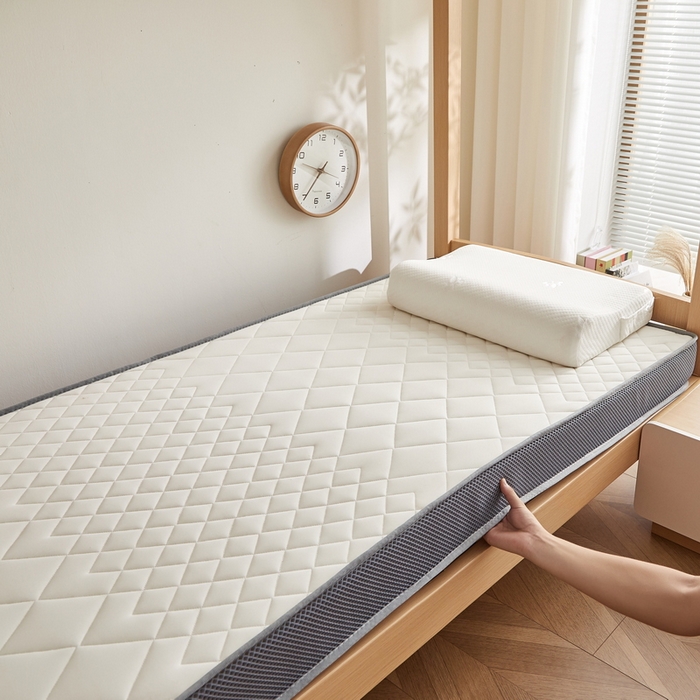 91家纺网 家纺一手货源 找家纺 （总）奇丝雅 2025新款牛奶丝学生宿舍床上下铺专用加厚记忆棉海绵立体乳胶床垫【高密记忆棉】