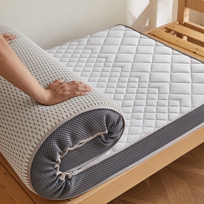 91家纺网 家纺一手货源 找家纺 奇丝雅 2025新款牛奶丝学生宿舍床上下铺专用加厚记忆棉海绵立体乳胶床垫【高密记忆棉】 菱格-灰（9公分）