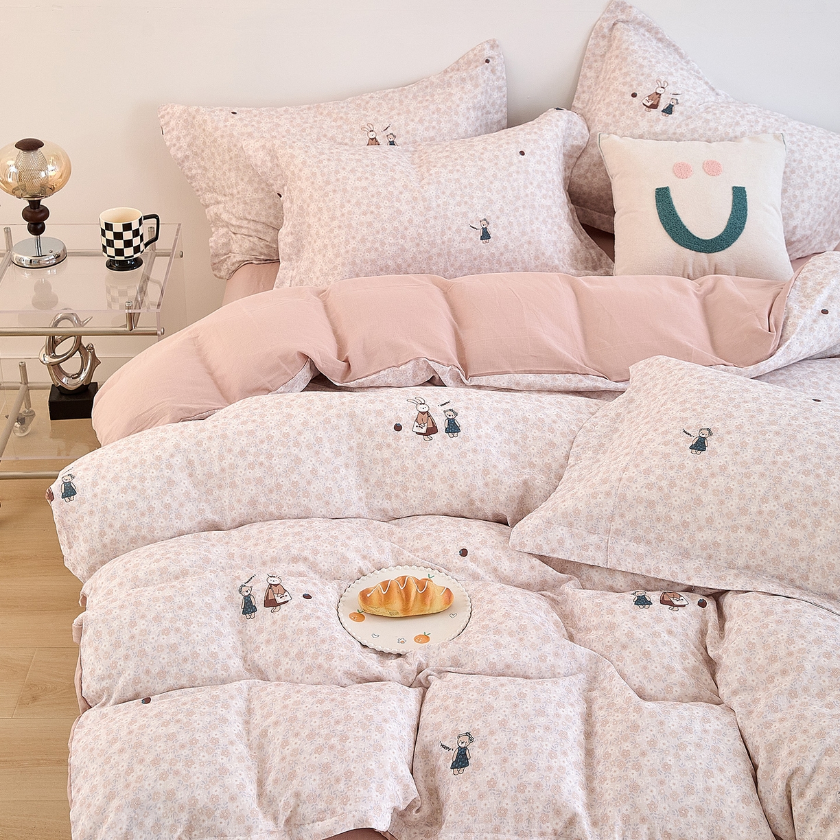 91家纺网 家纺一手货源 找家纺 锦罗绣 2025新款全棉双层纱印花单被套（第二批） 兔兔日记