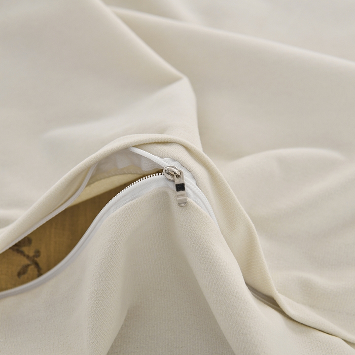 91家纺网 家纺一手货源 找家纺 不打烊家纺 2025新款全棉有氧双层纱羊毛尼美容床罩系列套件-梅花颂 梅花颂-黑色