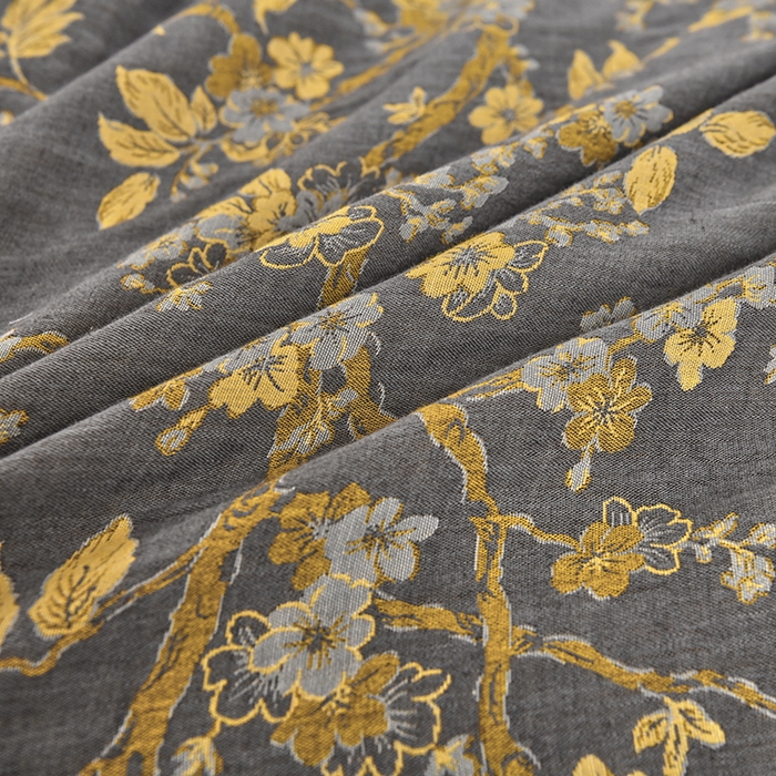 91家纺网 家纺一手货源 找家纺 不打烊家纺 2025新款全棉有氧双层纱羊毛尼美容床罩系列套件-梅花颂 梅花颂-黑色