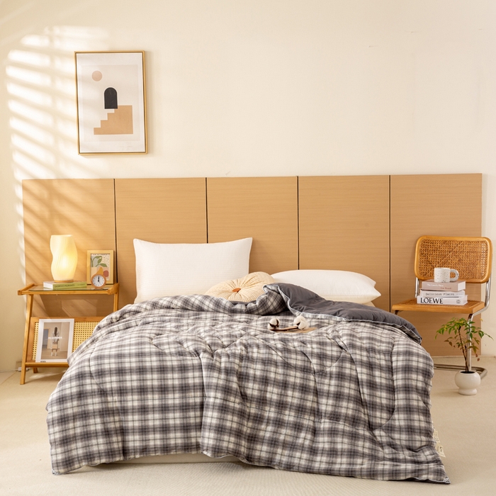 91家纺网 家纺一手货源 找家纺 美梦之都 2025新款全棉纯棉A类新疆棉花冬被被子被芯 灰中格