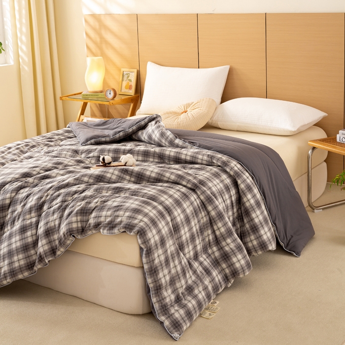 91家纺网 家纺一手货源 找家纺 美梦之都 2025新款全棉纯棉A类新疆棉花冬被被子被芯 灰中格