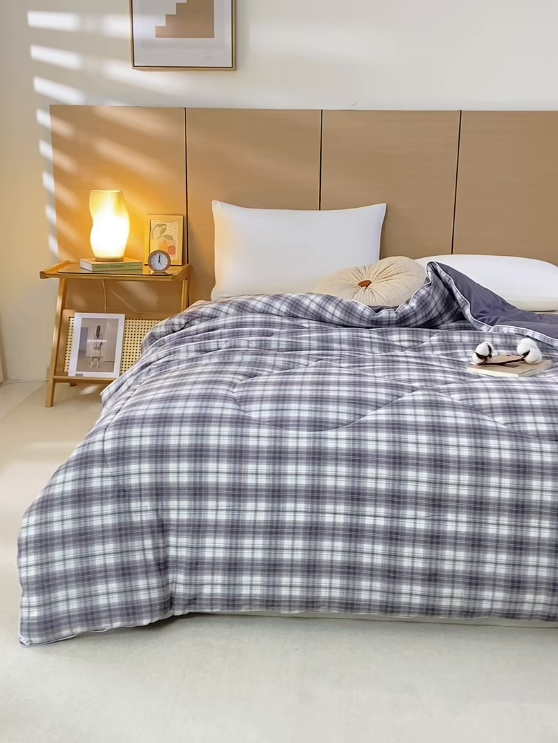 91家纺网 家纺一手货源 找家纺 美梦之都 2025新款全棉纯棉A类新疆棉花冬被被子被芯 灰中格