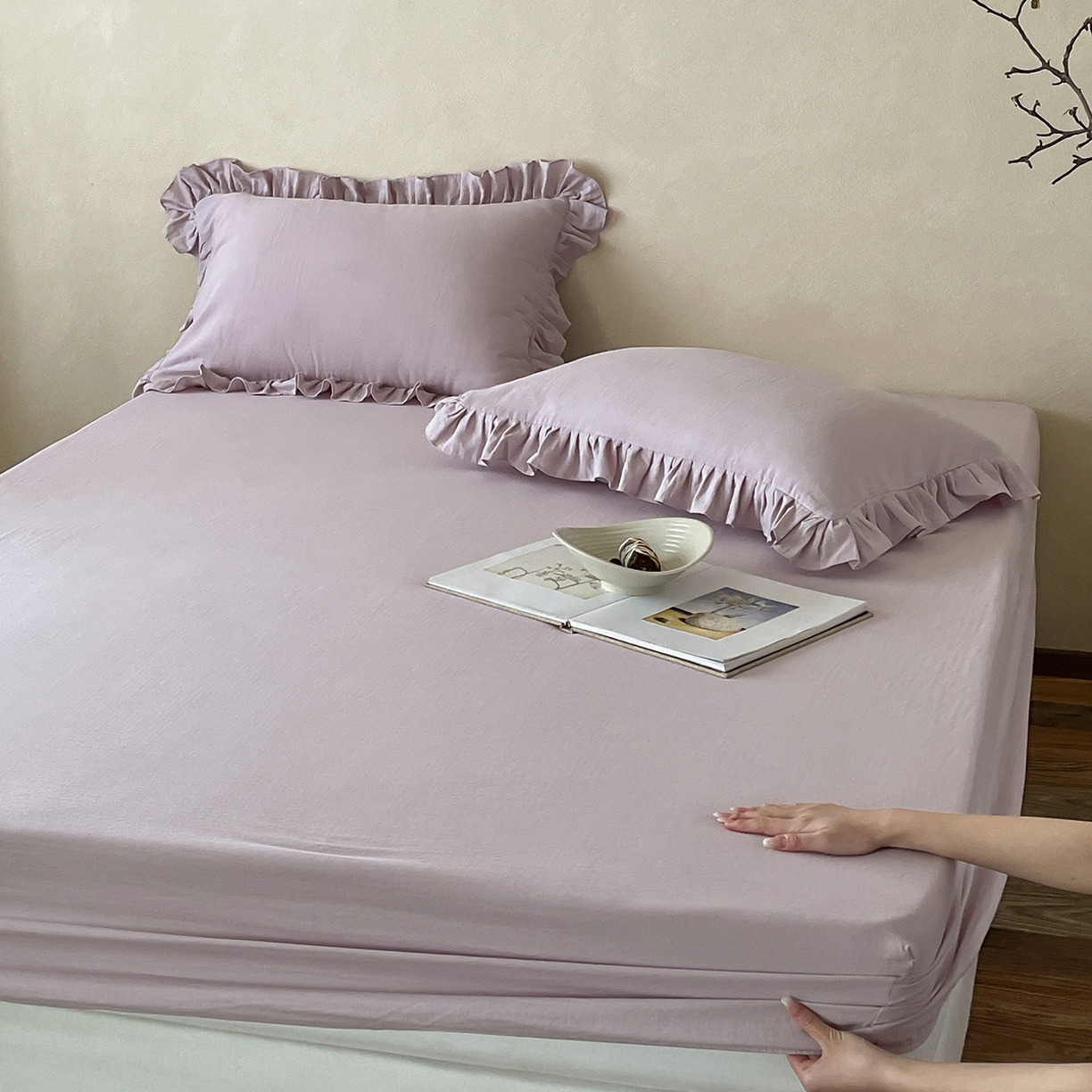 91家纺网 家纺一手货源 找家纺 三味舒屋 2025新款花边美学全棉双层纱单品单床笠 香芋奶昔