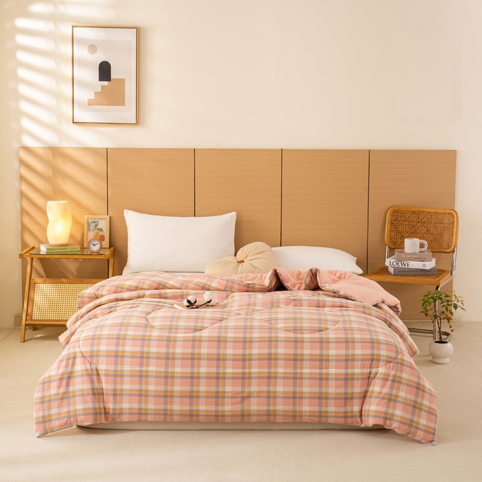 91家纺网 家纺一手货源 找家纺 美梦之都 2025新款全棉纯棉A类新疆棉花冬被被子被芯 简夕粉