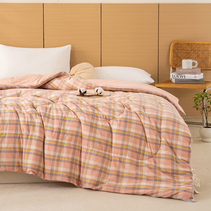 91家纺网 家纺一手货源 找家纺 美梦之都 2025新款全棉纯棉A类新疆棉花冬被被子被芯 简夕粉