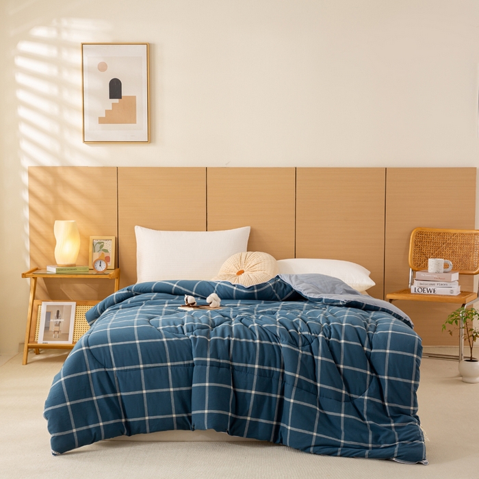 91家纺网 家纺一手货源 找家纺 美梦之都 2025新款全棉纯棉A类新疆棉花冬被被子被芯 蓝大格