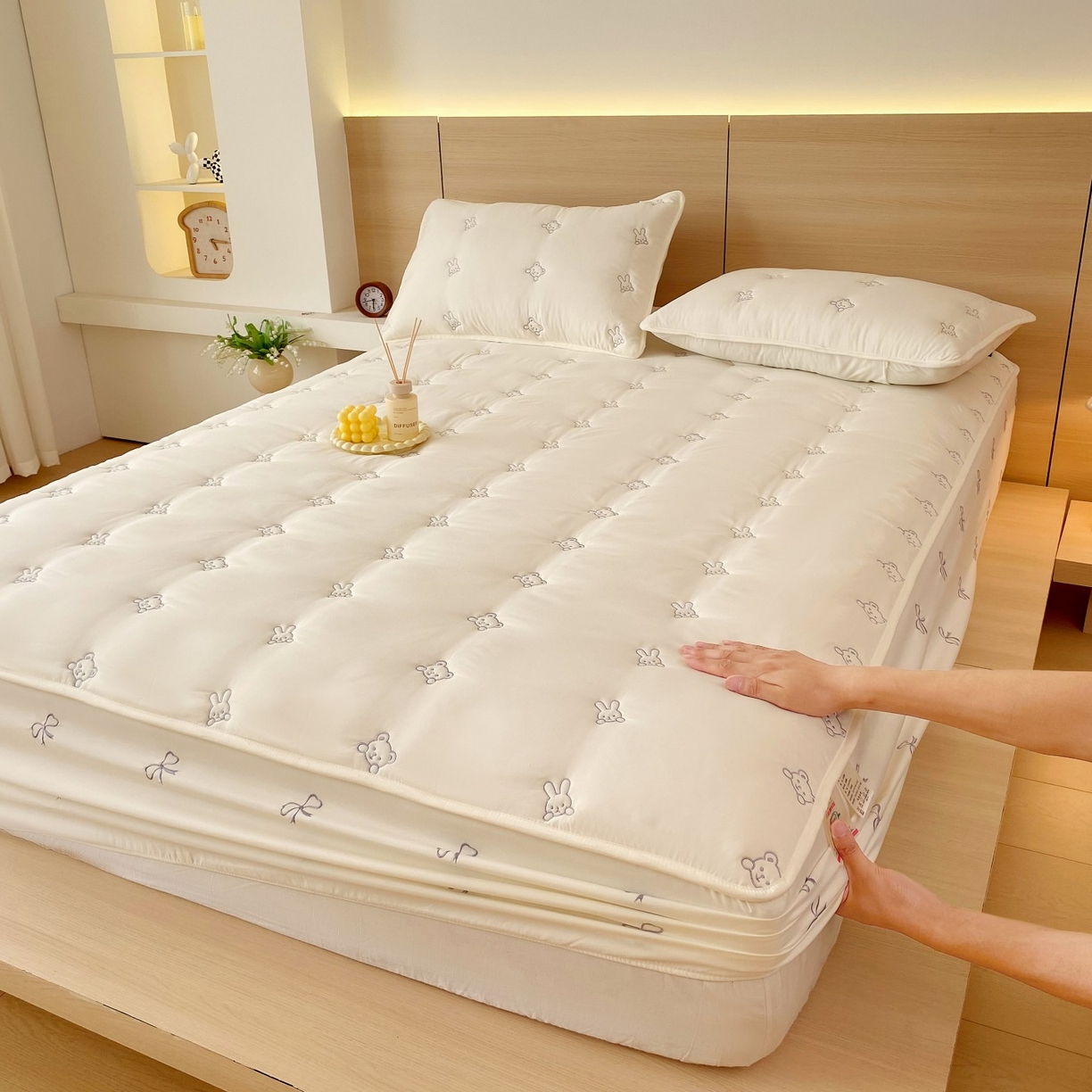 尊康家纺（原磊科） 2025新款7A抗菌奶昔棉床笠-熊猫兔 熊猫兔-米白